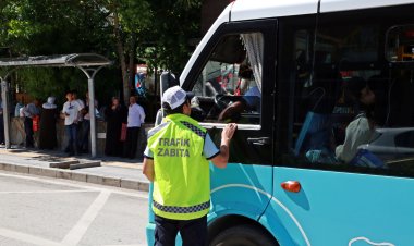 ARTAN ŞİKAYETLER ÜZERİNE BÜYÜKŞEHİR TOPLU TAŞIMA ARAÇLARINA DENETİM YAPTI