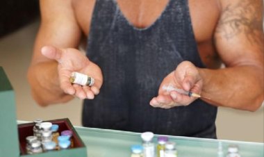 STEROİD SPOR SALONLARINDAN TAŞIYOR: TEHLİKE LİSELİLERE KADAR İNDİ!