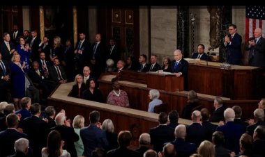 ABD'DE BİR SKANDALA İMZA ATILDI! KATLİAMIN SORUMLUSUNU AYAKTA ALKIŞLADILAR!