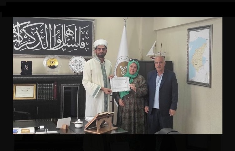 KAZAKİSTANLI KADIN VAN'DA MÜSLÜMAN OLDU!