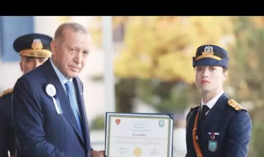 CUMHURBAŞKANI ERDOĞAN: "KIZLAR ANADOLU'YU YANSITIYOR"