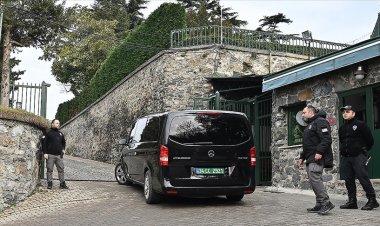 Dünyanın Gözü İstanbul'daki Görüşmede: Rus Heyeti, ABD'nin İstanbul Başkonsoloslu'nda!