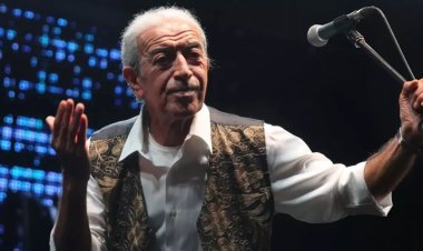 Ünlü Sanatçı Edip Akbayram Yaşamını Yitirdi