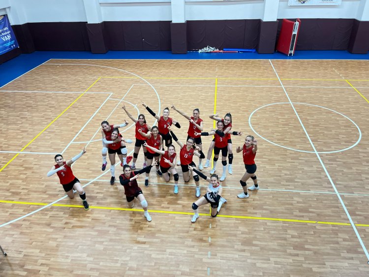 VAN'IN FİLE SULTANLARI BÖLGE ŞAMPİYONU OLDU