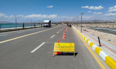 VAN GÖLÜ SAHİL YOLUNDA ARTIK DAHA GÜVENİLİR BİR ULAŞIM AĞI VAR!