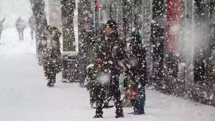 Lapa Lapa Kar ve Sağanak Kapıda! Meteoroloji'den Kritik Hafta Sonu Uyarısı