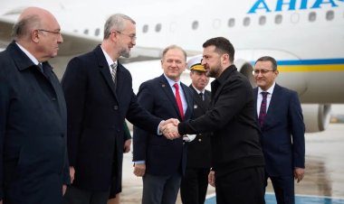 Ukrayna Devlet Başkanı Zelenski'yi İstanbul'da 'Bağcılar Kaymakamı' Karşıladı