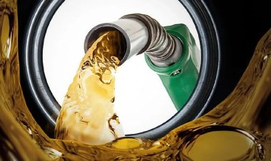 Benzine Bir Zam Daha Geliyor: Peki Sebep Küresel Piyasalar mı, Yoksa Planlı Enflasyon mu?