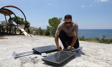 Mollakasım Sahili Güneş Enerjisiyle Aydınlanıyor: Tuşba Belediyesi’nden Çevre Dostu Adım
