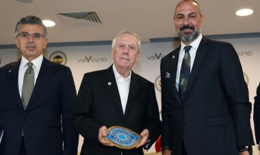 Başkan Aziz Yıldırım’dan Liderlik Dersi: Fenerbahçe Zabrze’de!
