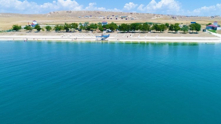 Erciş Aile Plajı Sezonu Açtı: İlk Gün Yoğun İlgi