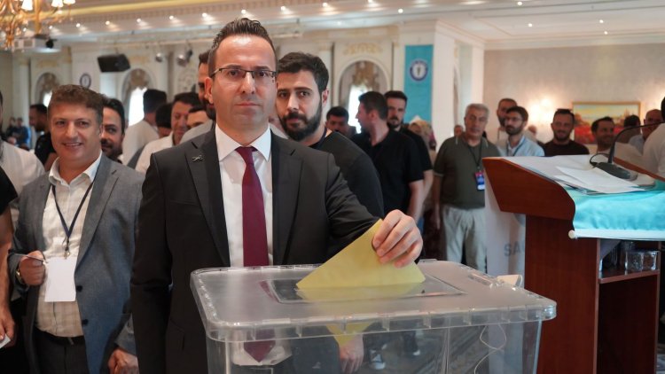 Abdulcelil Aslan, Sağlık-Sen Van Şube Başkanlığı’na Seçildi