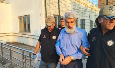 Levent Börek’e Kayyum, 349 Sosyal Medya Hesabına Erişim Engeli
